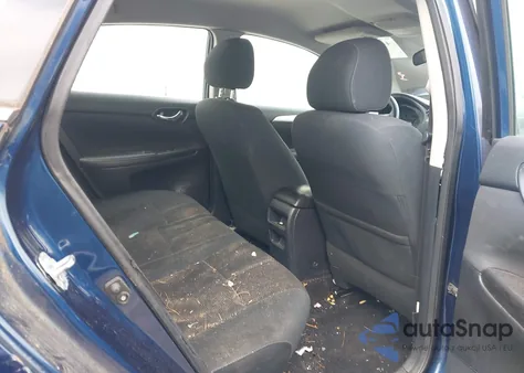 2017 Nissan Sentra S z USA, uszkodzony, nr VIN 3N1AB7AP7HY376184